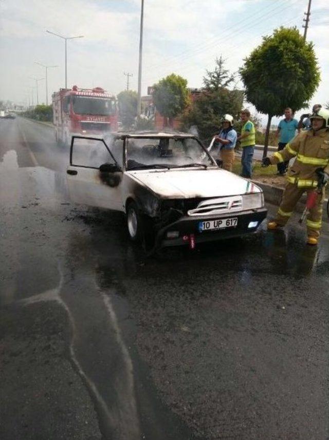 Kırmızı Işıkta Bekleyen Lpg’li Araç Alevlere Teslim Oldu