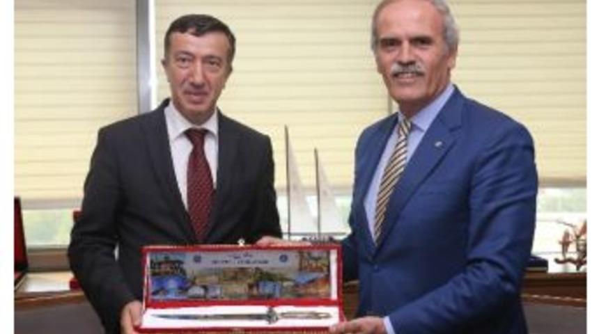 Başkan Altepe&rsquo;den Bakan Yardımcısı &Ccedil;elik&rsquo;e Yerli &Uuml;retim Brifingi