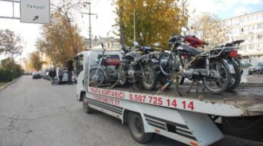 Motosiklet Denetimleri Devam Ediyor