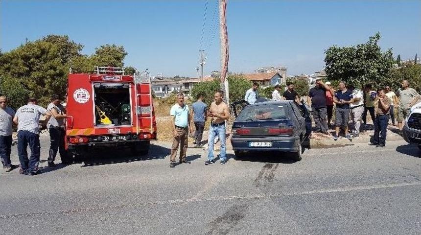 Antalya&rsquo;da Trafik Kazası: 3 Yaralı