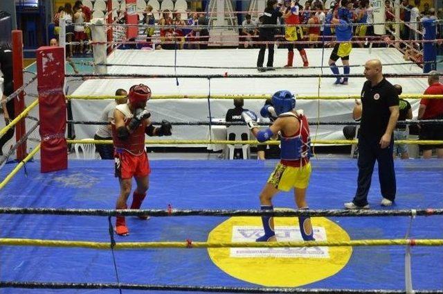 Muay Thai Turnuvasının Şampiyonu Manisa Oldu