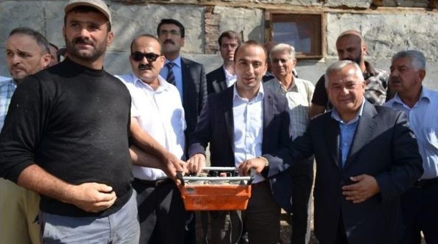 Kargı Bah&ccedil;elievler Caminin Temeli Atıldı