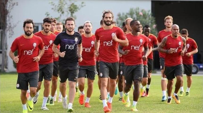 Galatasaray &Ccedil;ift Antrenman Yaptı