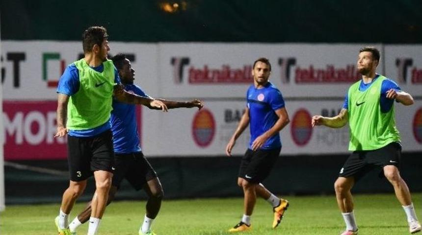 Antalyaspor, Atiker Konyaspor Ma&ccedil;ı Hazırlıklarını S&uuml;rd&uuml;rd&uuml;