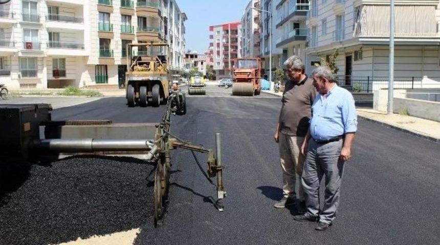 Alaşehir&rsquo;de Asfalt &Ccedil;alışmaları S&uuml;r&uuml;yor