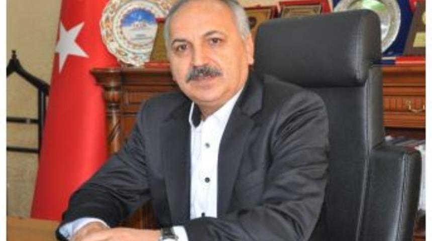 Başkan Din&ccedil;er&rsquo;den Esnafa &Ccedil;ifte M&uuml;jde