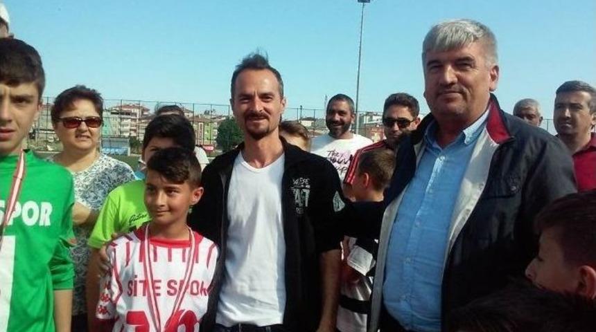 Yıldız Adayları Kapaklı&rsquo;da Yetişiyor