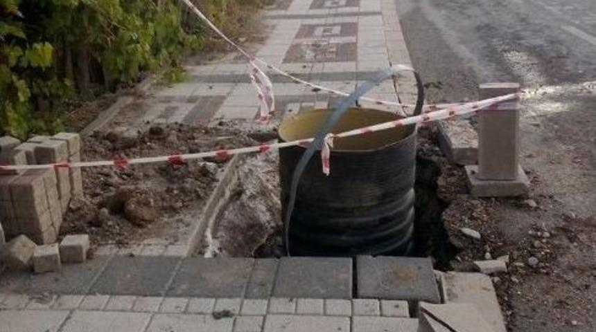 Elektrik Kesintisine Neden Olan Sorunlu B&ouml;lgeye Havai Hat &Ccedil;ekiliyor