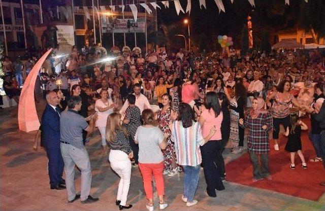 İncirliovalılar İncir Ve Kültür Festivaliyle Coştu