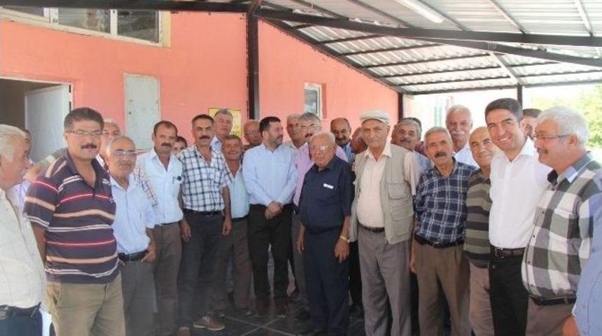 Chp Genel Başkan Yardımcısı Ağbaba Ak&ccedil;adağ&rsquo;ı Ziyaret Etti