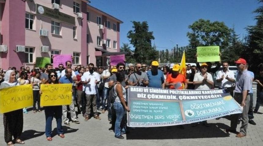Tunceli&rsquo;de Kesk&rsquo;lilerden Oturma Eylemi