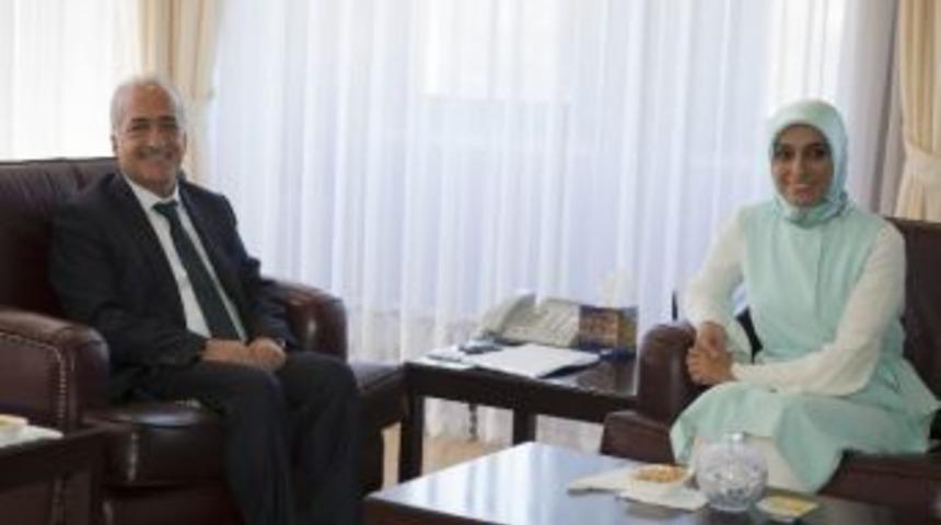 Taşkesenlioğlu&rsquo;ndan Rekt&ouml;r &Ccedil;omaklı&rsquo;ya Ziyaret