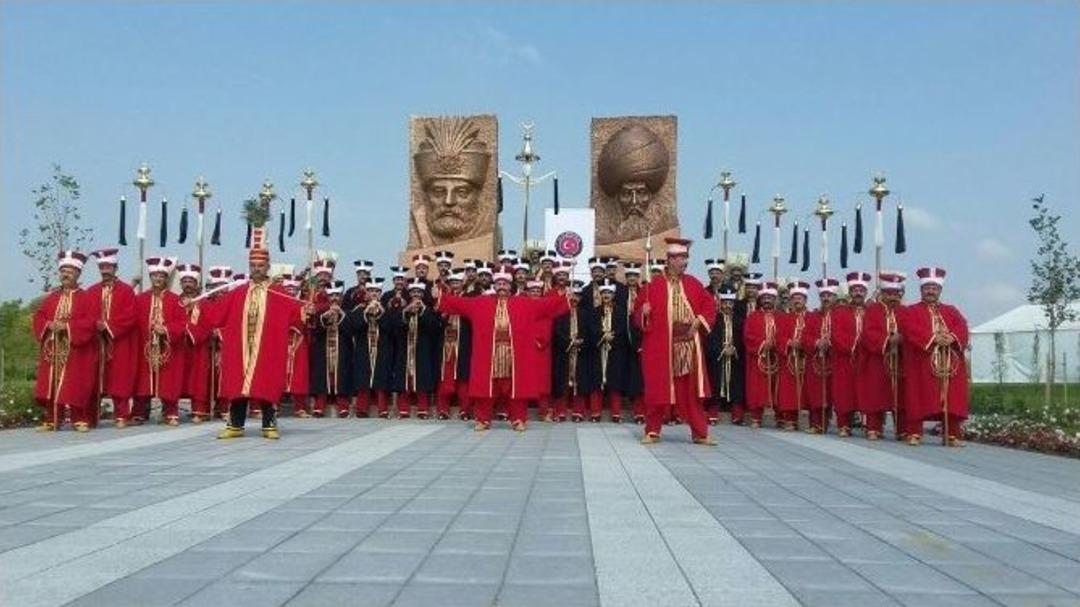 Tika Tarafından Yenilenen T&uuml;rk-macar Dostluk Parkı A&ccedil;ıldı