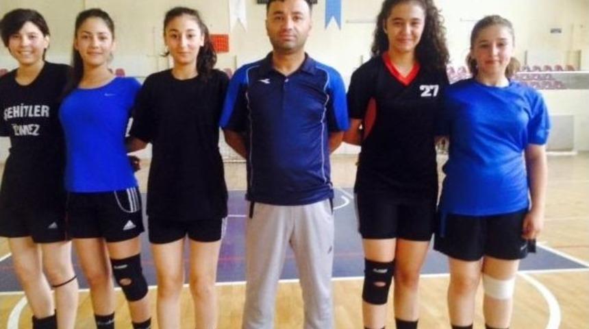 Melikgazi Hentbol Kursundan Milli Takım Ve S&uuml;per Lige Sporcu Gitti