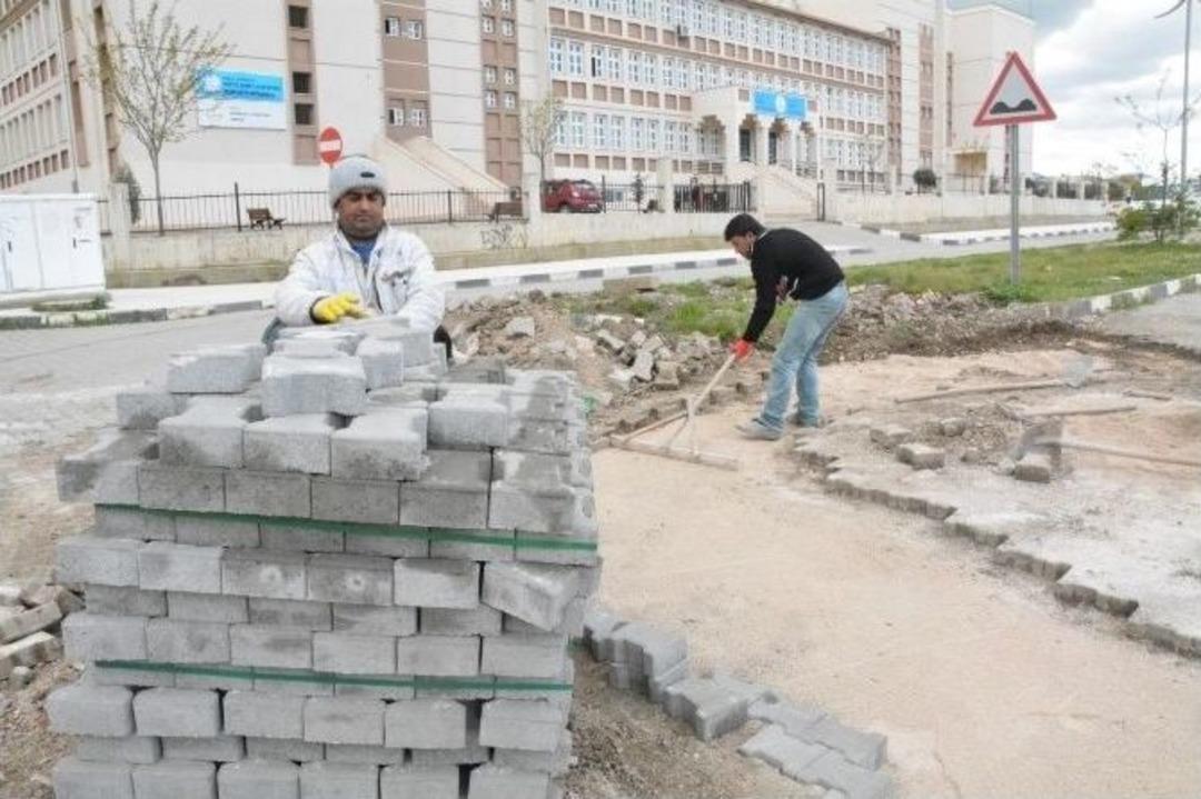 Şehzadeler&rsquo;de Okullar Eğitim Yılına Hazır