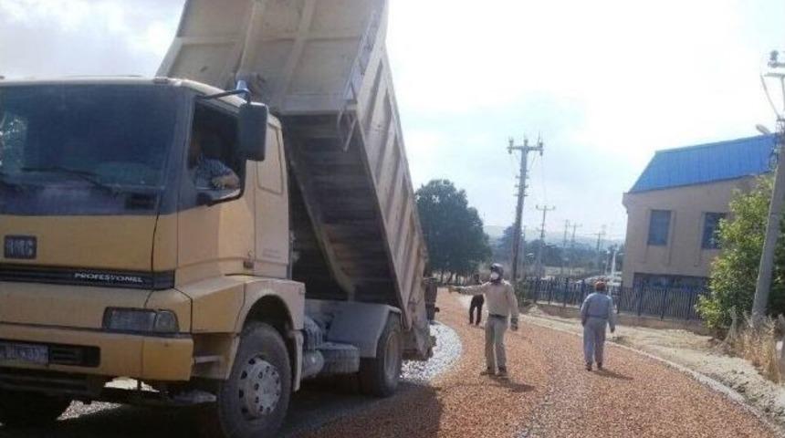 Asfaltlama &Ccedil;alışmaları Devam Ediyor