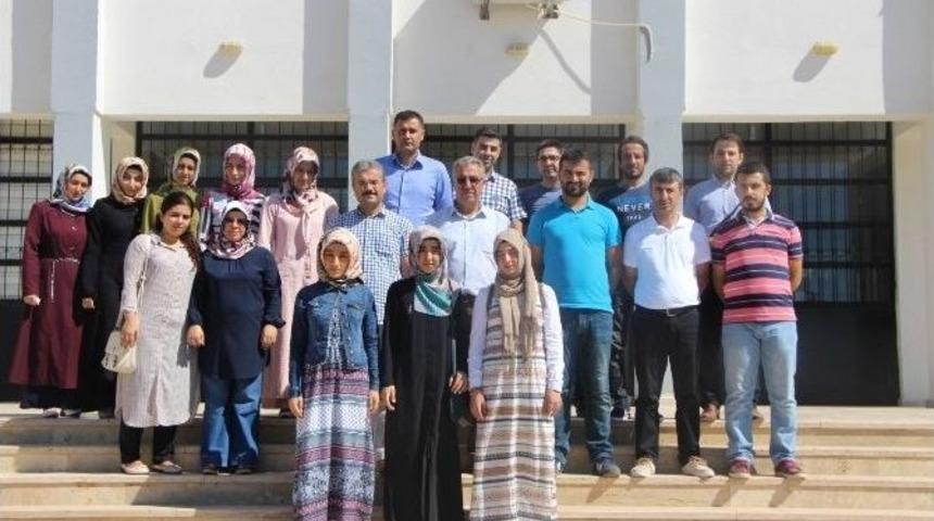 Kahta Ebu Sadık İmam Hatip Lisesinden, 18 Yıl Sonra Hukuk &Ouml;ğrencisi &Ccedil;ıktı