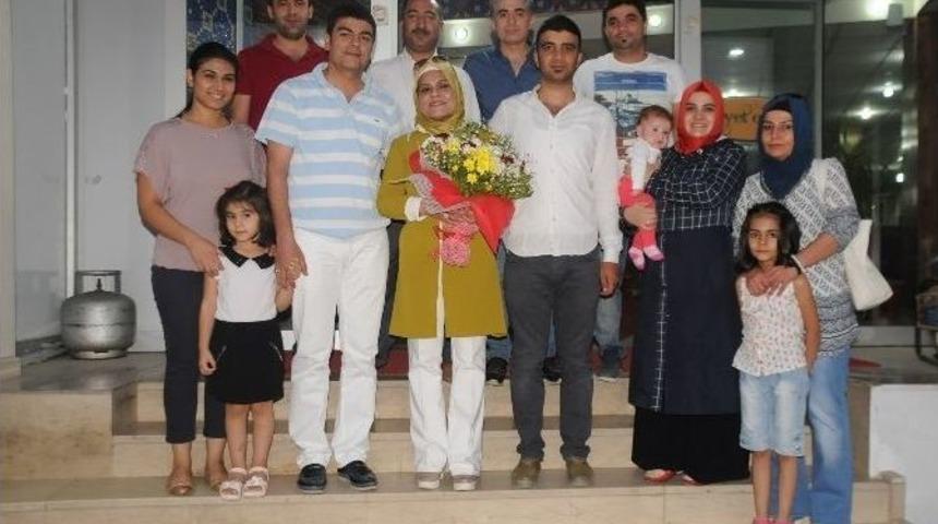 Cizre&rsquo;de Eski Başhemşire İ&ccedil;in Veda Yemeği