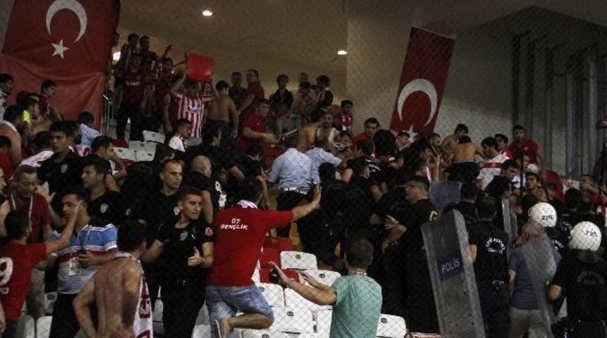 Antalyaspor’un Seyircisiz Oynama Cezası Paraya Çevrildi