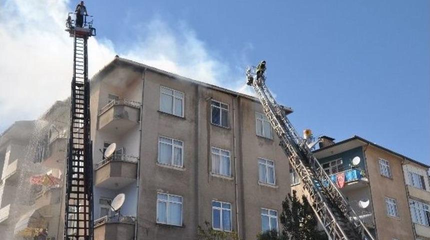 Tokat&rsquo;ta &Ccedil;atı Yangını