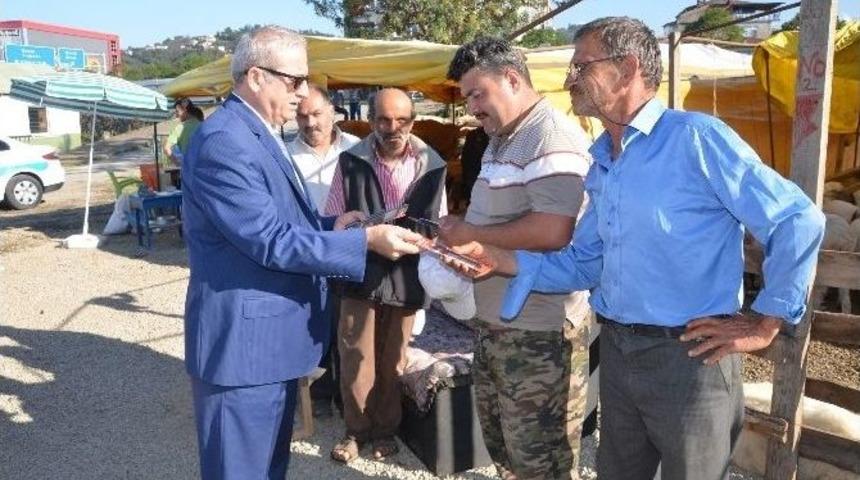 Giresun&rsquo;da Polisten Kurban Pazarında Sahte Para Uyarısı