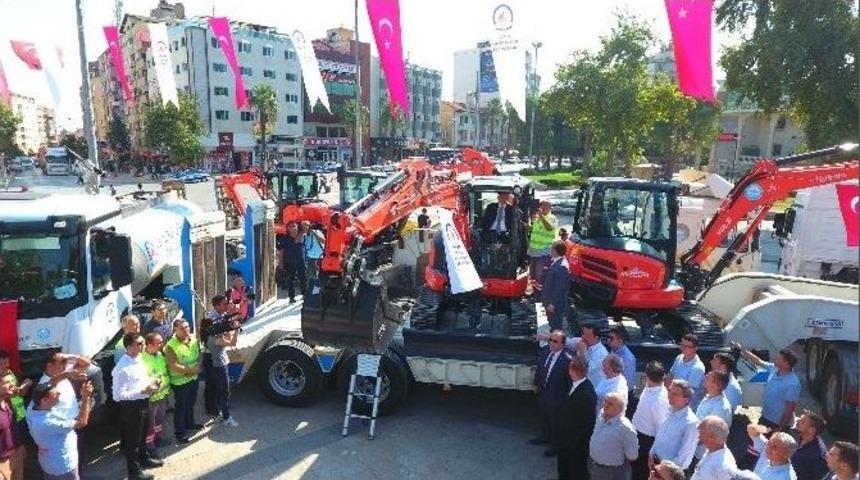 Denizli B&uuml;y&uuml;kşehir Deski&rsquo;ye 20 Yeni Ara&ccedil;