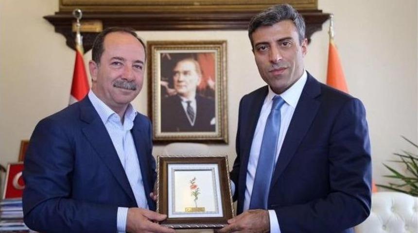 Chp Genel Başkan Yardımcısı Yılmaz&rsquo;dan Başkan G&uuml;rkan&rsquo;a Ziyaret