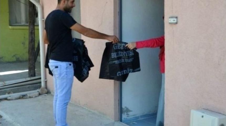 Gediz&rsquo;de Kurban Atıkları İ&ccedil;in Her Eve Poşet