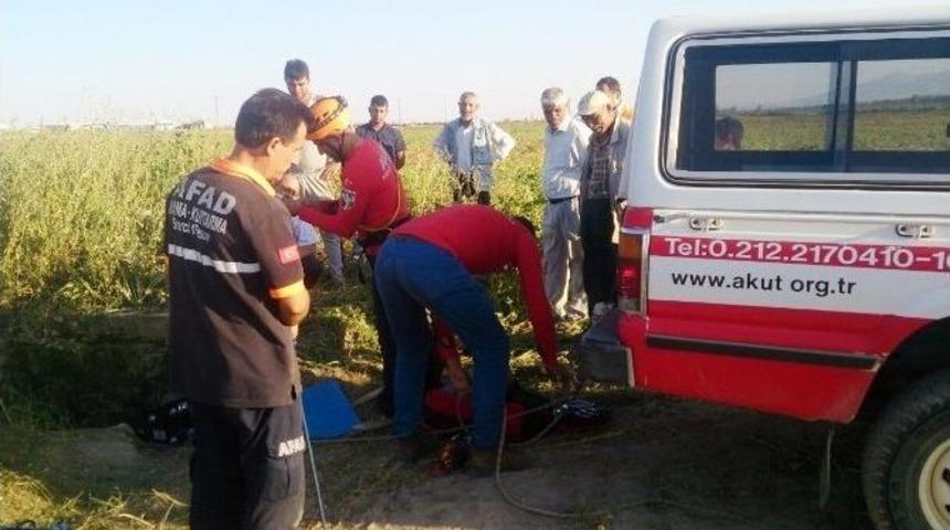 Kuyuya D&uuml;şen Ke&ccedil;iyi Akut Ve Afad Ekipleri Kurtardı