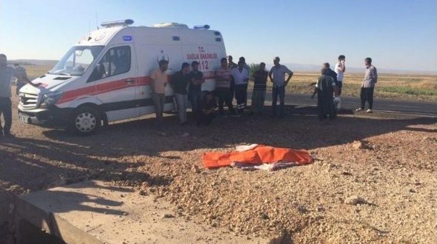 Diyarbakır&rsquo;da Trafik Kazası: 1 &Ouml;l&uuml;, 2 Yaralı
