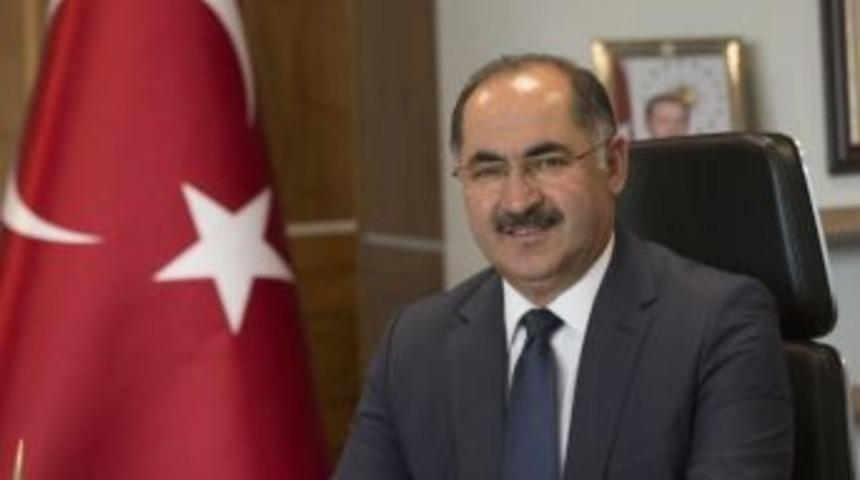 Nk&uuml; Rekt&ouml;r&uuml; Prof. Dr. Şimşek&rsquo;in Bayram Mesajı