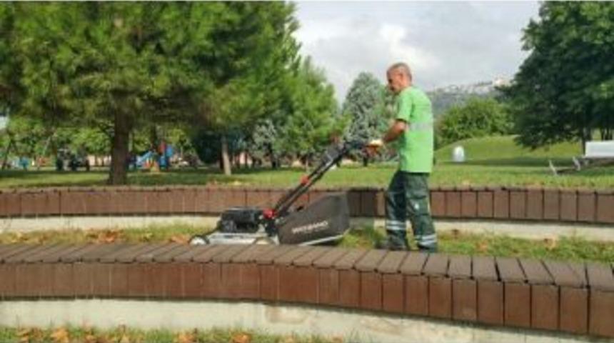 B&uuml;y&uuml;kşehir Kentte Bayram Temizliği Yapıyor