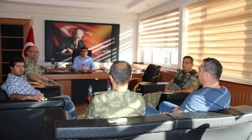 Komutanlardan Kaymakam &Ccedil;etin&rsquo;e Ziyaret