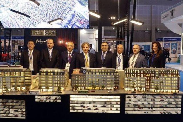 Beyoğlu Belediye Başkanı Demircan, Cityscape Global 2016 Fuarına Katıldı