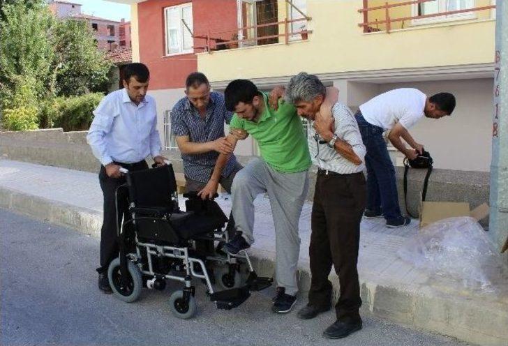 Engelli İş Adamından Örnek Davranış G5