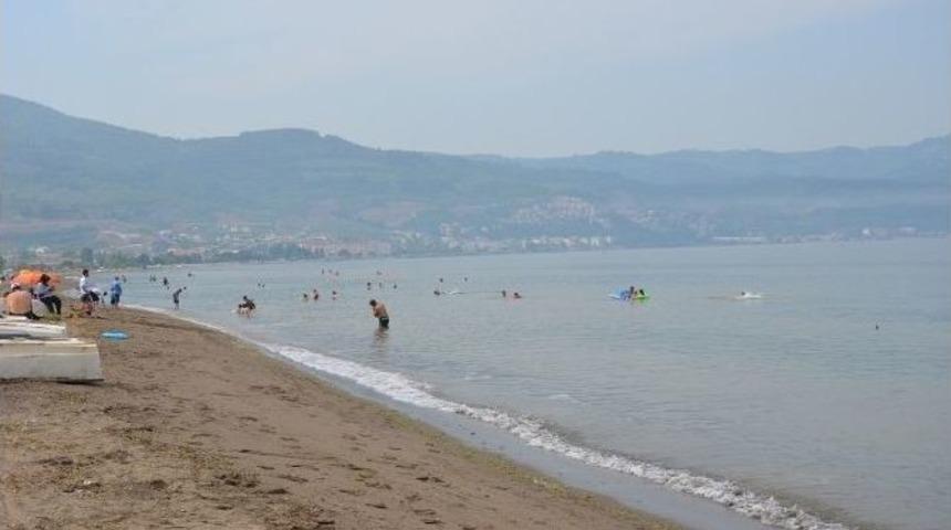 Bursa Sahilleri Temiz &Ccedil;ıktı
