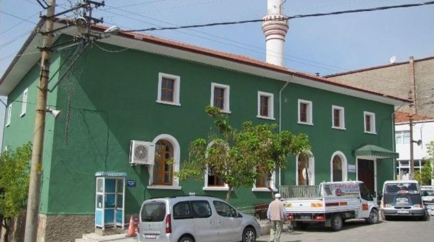 Hisarcık Merkez &Ccedil;arşı Camii İbadete Hazır