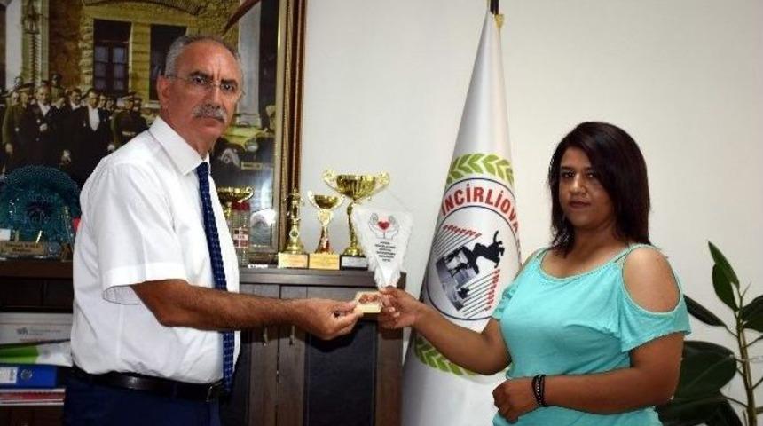 İncirliova Belediyesi Temizlik Sloganı Yarışmasında Birinci &Ouml;d&uuml;l&uuml;ne Kavuştu