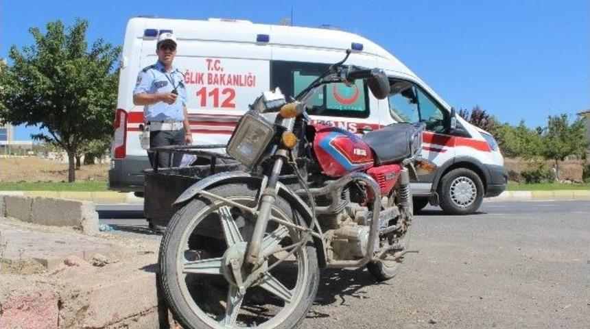 Elazığ&rsquo;da Trafik Kazası: 2 Yaralı