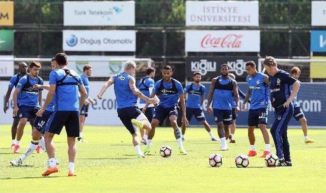 Fenerbahçe’de Bursaspor Mesaisi Sürüyor