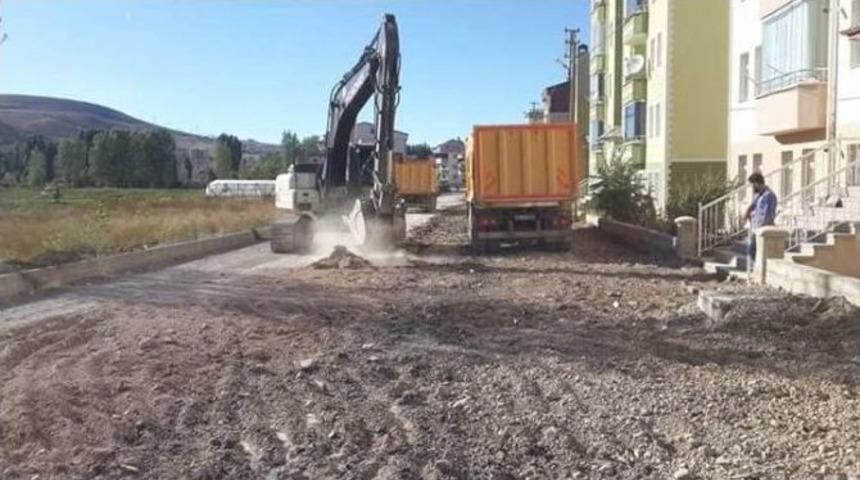 Kalıcı Asfalt İ&ccedil;in &Ccedil;alışmalar Başladı