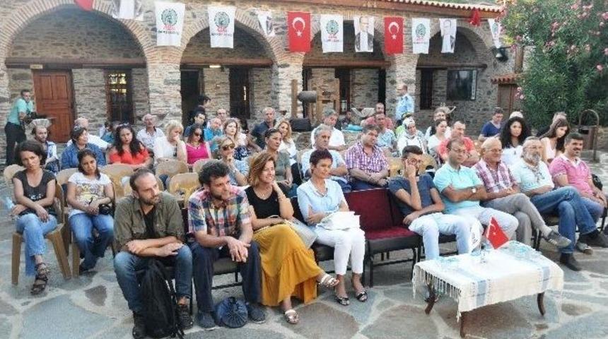 Coşkun Aral, Fotoğraf Meraklılarıyla Buluştu