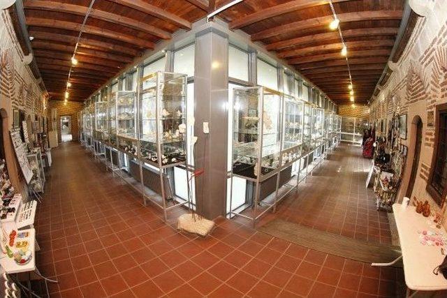 M&uuml;zeler Bayramın &Uuml;&ccedil;&uuml;nc&uuml; G&uuml;n&uuml;nden İtibaren A&ccedil;ık Olacak 1