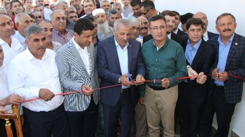 Tek Tut Camii Ak Parti Malatya Milletvekili Mustafa Şahin Tarafından İbadete A&ccedil;ıldı
