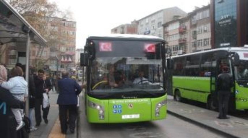 Arefe Ve Bayramda Mezarlıklara &Uuml;cretsiz Ulaşım