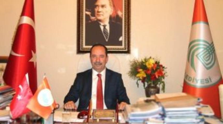 Edirne Belediye Başkanı G&uuml;rkan, Kurban Bayramı&rsquo;nı Kutladı.