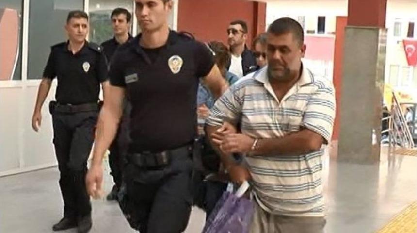 G&ouml;zaltına Alınan Profes&ouml;r&uuml;n Darbe İ&ccedil;in Tez Hazırladığı İddia Edildi