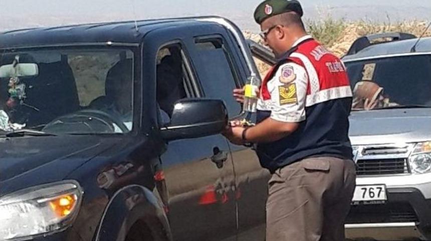 Jandarmadan Bayram &Ouml;ncesi Trafik Denetimi