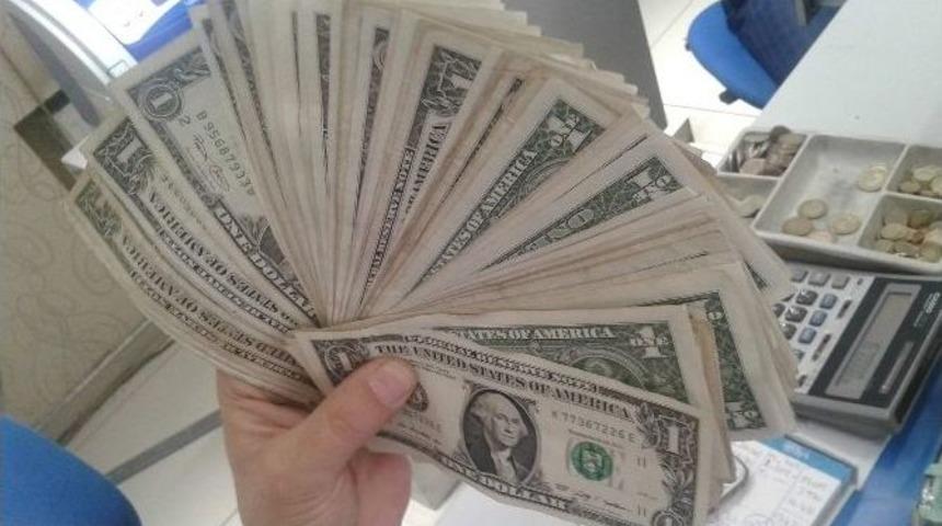 Vatandaşlarda &rsquo;1 Dolar&rsquo; Korkusu Başladı