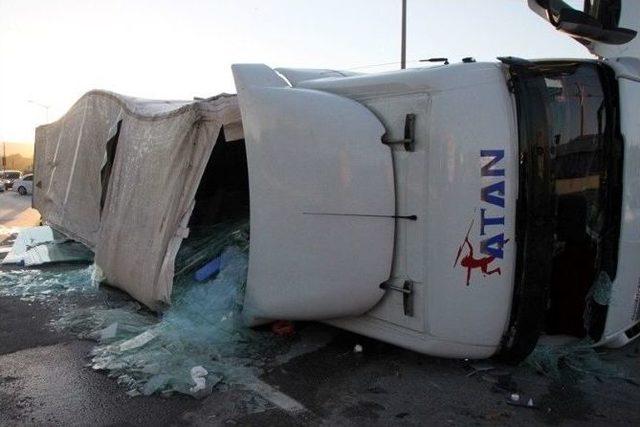 Tosya’da Trafik Kazası: 2 Yaralı